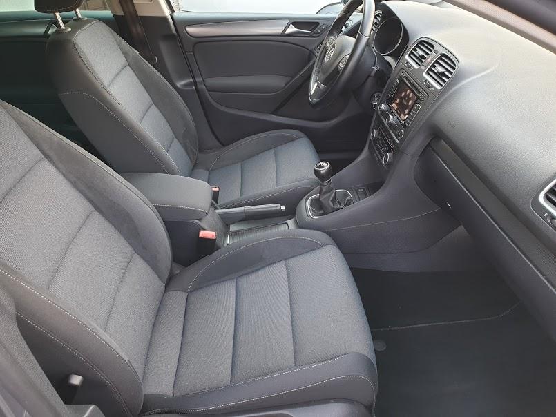 VW Golf VI 1,6 TDI - Style, Navigacija, Koža-tkanina