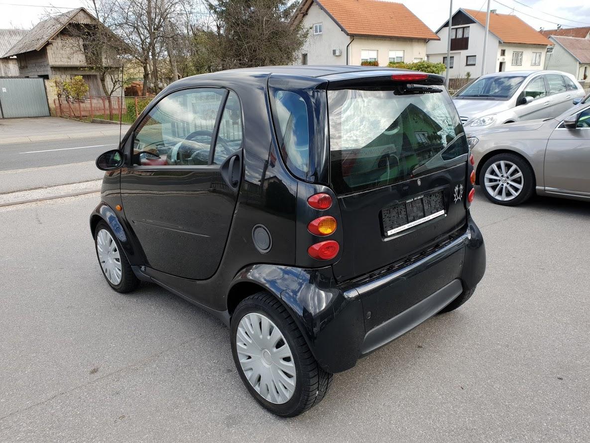 Smart fortwo cdi - diesel, koža